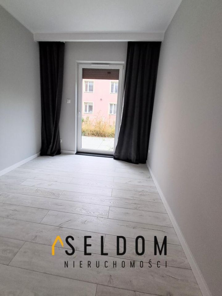 Mieszkanie 2-pokojowe Jelenia Góra, ul. Spółdzielcza. Zdjęcie 12