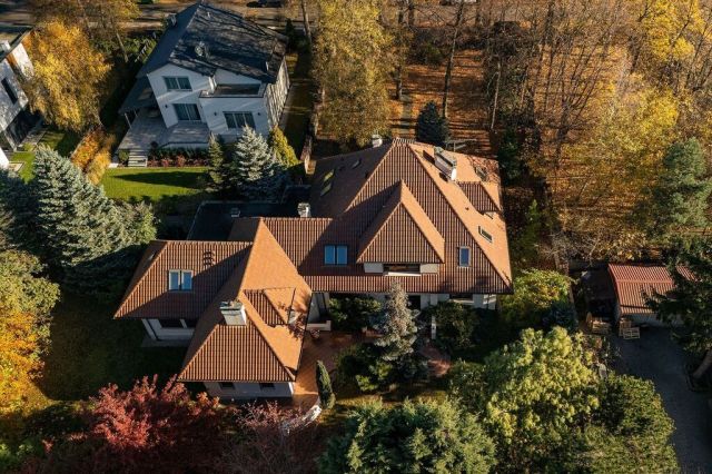 dom wolnostojący, 11 pokoi Łódź Julianów, ul. Świetlana. Zdjęcie 25