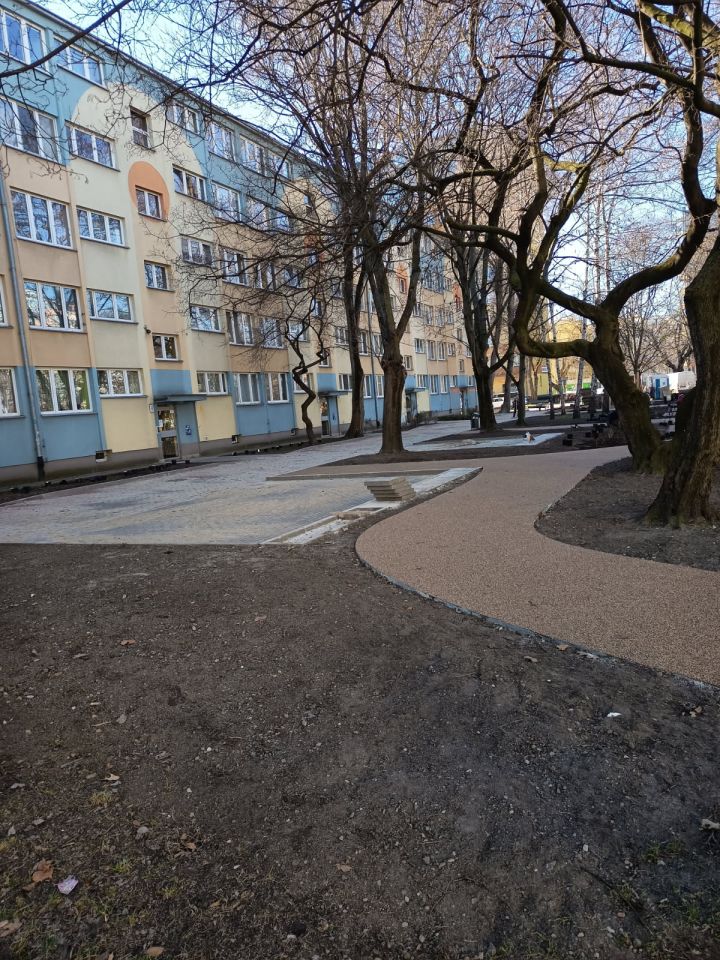 Mieszkanie na sprzedaż bez pośredników          
          
            ul. Wincentego Stysia          
          
            Wrocław Krzyki, Wrocław