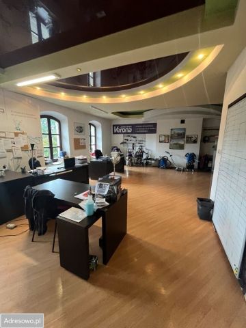 Biuro Dojazdów, ul. Krakowska. Zdjęcie 1