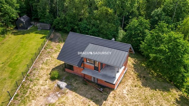 dom wolnostojący, 5 pokoi Głogoczów. Zdjęcie 2