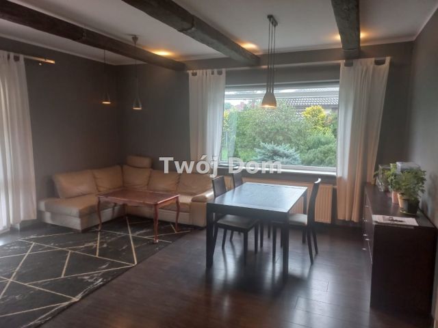 dom wolnostojący, 3 pokoje Zielonka. Zdjęcie 1