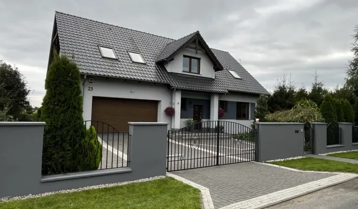 dom wolnostojący, 5 pokoi Dobrcz