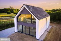 dom wolnostojący, 5 pokoi Czernica