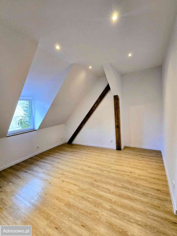 Mieszkanie 1-pokojowe Żary. Zdjęcie 1