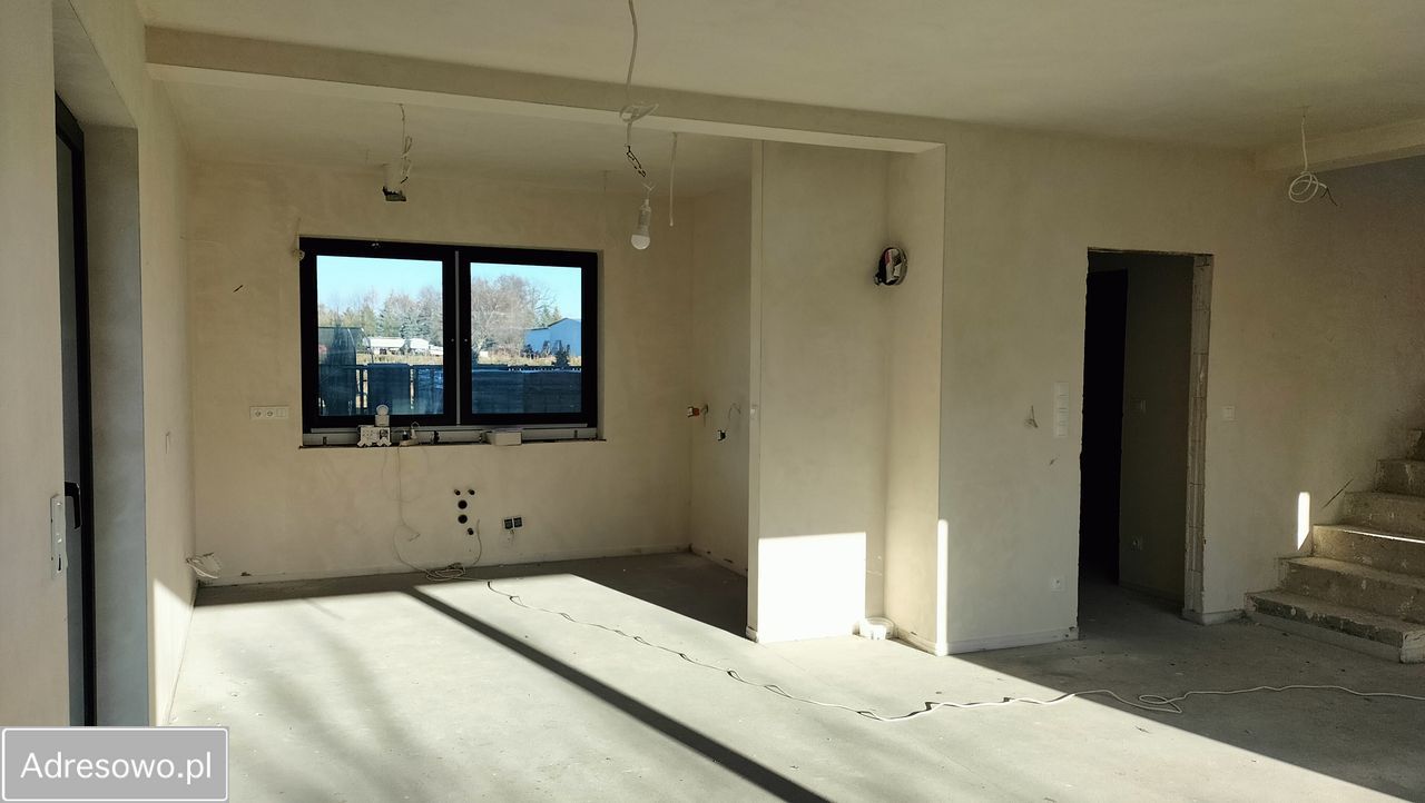 dom wolnostojący, 6 pokoi Żerniki Małe, ul. Krótka. Zdjęcie 6