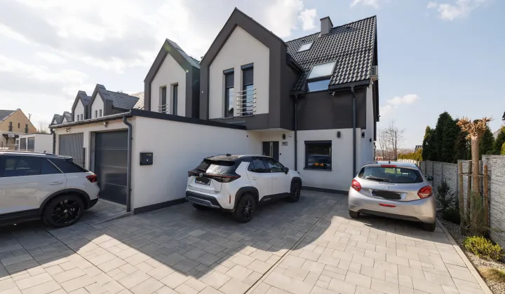 bliźniak, 5 pokoi Bielsko-Biała Straconka, Jeździecka