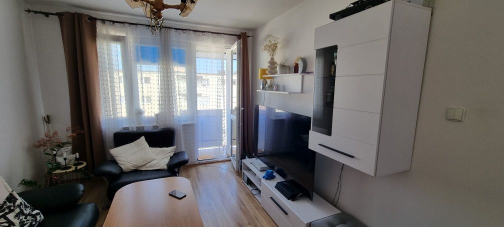 Mieszkanie 2-pokojowe Bydgoszcz Błonie, ul. Konstantego Ildefonsa Gałczyńskiego. Zdjęcie 1