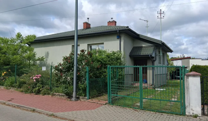 dom wolnostojący, 3 pokoje Świdnik, ul. Fryderyka Szopena