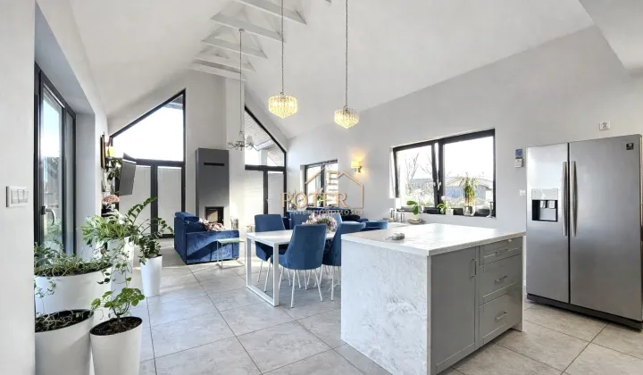 dom wolnostojący, 6 pokoi Nieciszów