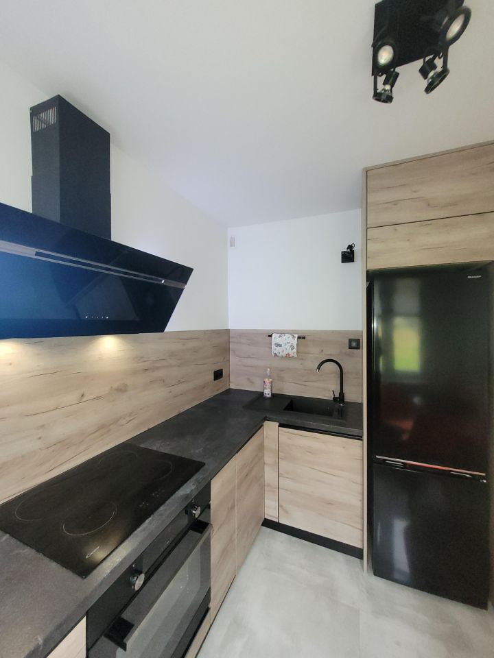 Mieszkanie 3-pokojowe Busko-Zdrój Centrum, os. gen. Władysława Sikorskiego. Zdjęcie 6