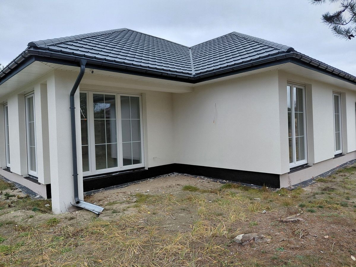 dom wolnostojący, 5 pokoi Krzaki Czaplinkowskie, ul. Główna. Zdjęcie 2