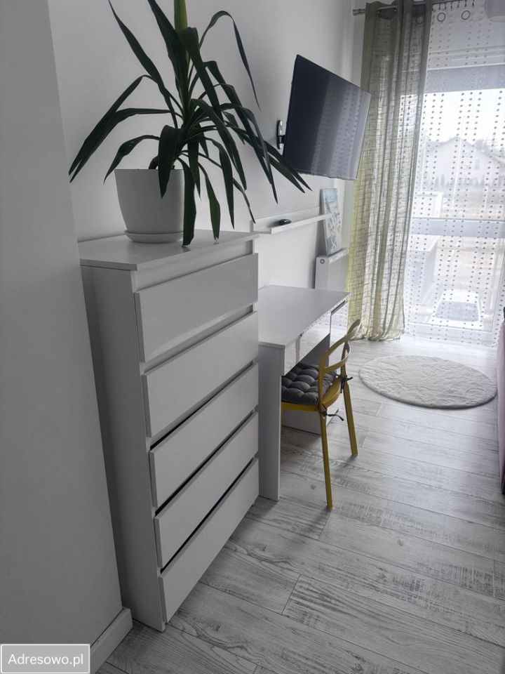 Mieszkanie 3-pokojowe Tomaszów Mazowiecki. Zdjęcie 3