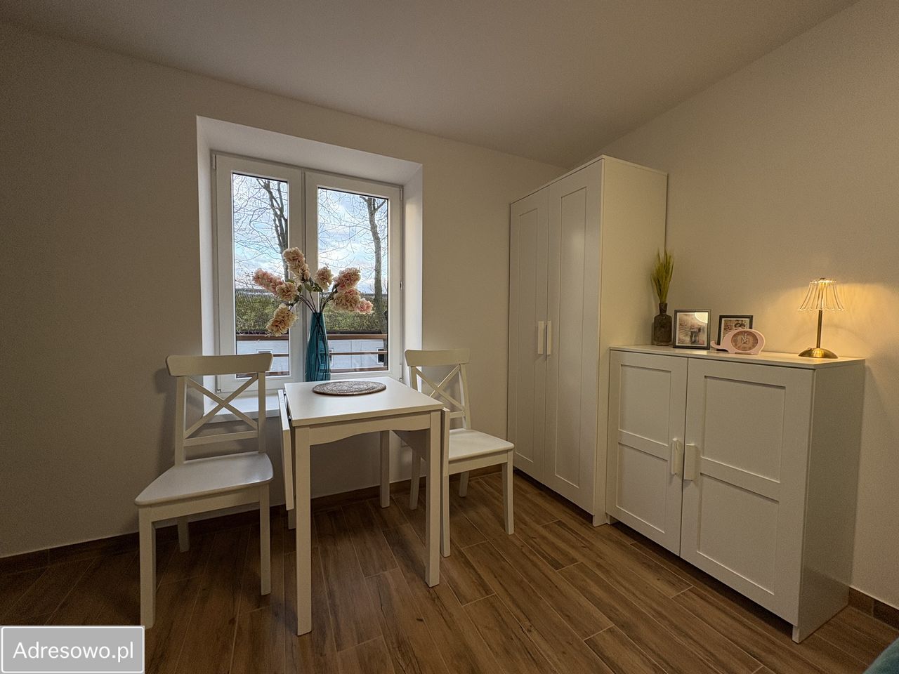 Mieszkanie 1-pokojowe Umiastów, ul. Umiastowska. Zdjęcie 3