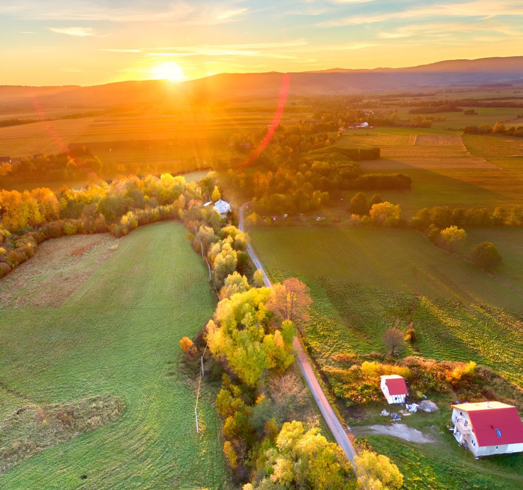 dom wolnostojący, 3 pokoje Jaworek. Zdjęcie 3