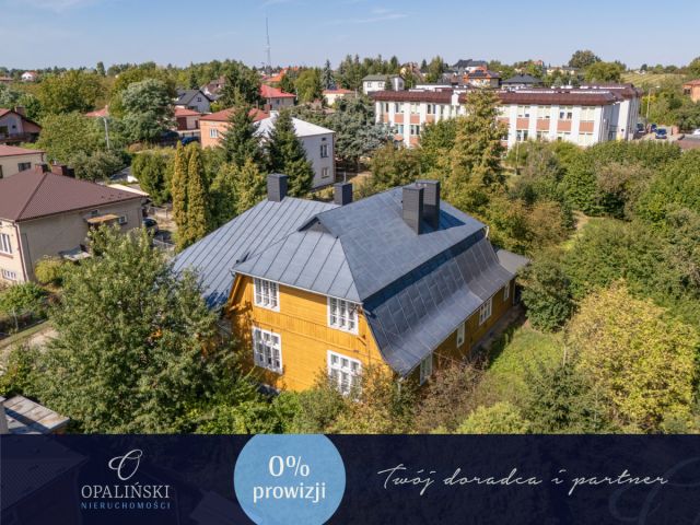 dom wolnostojący, 8 pokoi Opatów, ul. Adama Mickiewicza. Zdjęcie 1