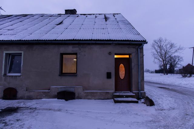 dom szeregowy, 3 pokoje Żelazków. Zdjęcie 1