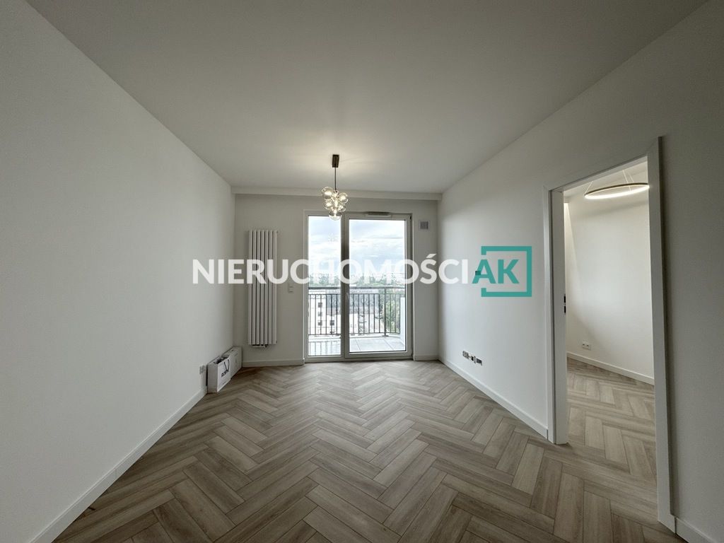 Mieszkanie 2-pokojowe Poznań, ul. Stanisława Barańczaka. Zdjęcie 3