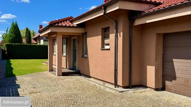 dom wolnostojący, 4 pokoje Skórzewo, ul. Jaworowa. Zdjęcie 1