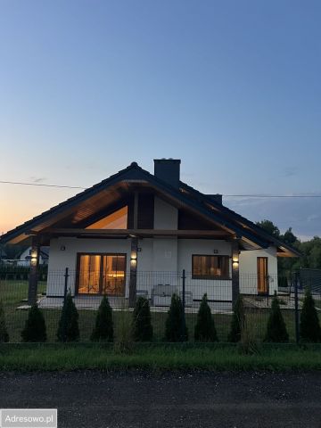 dom wolnostojący, 3 pokoje Bądzyń, ul. Marioli. Zdjęcie 1