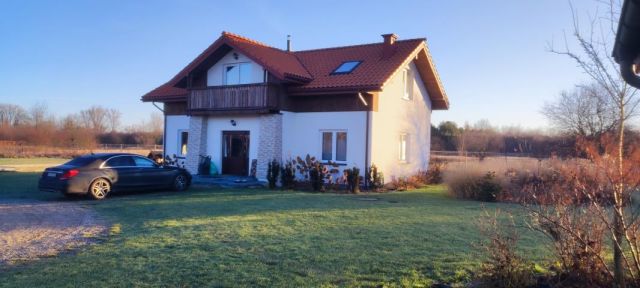 dom wolnostojący, 4 pokoje Pieńków. Zdjęcie 9