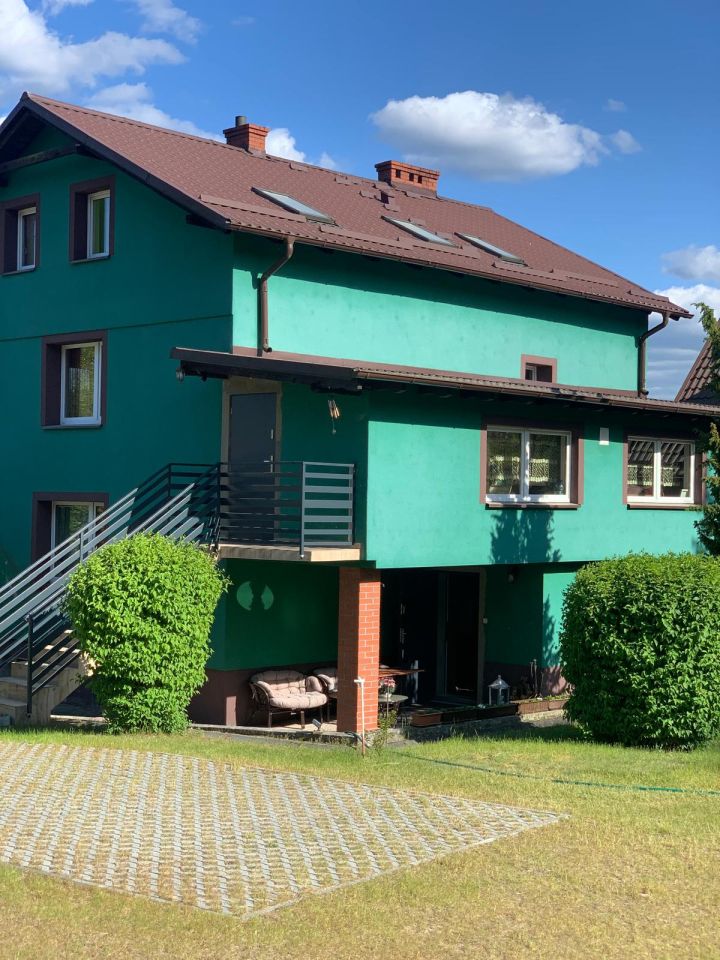 dom wolnostojący, 8 pokoi Zbrzyca. Zdjęcie 8