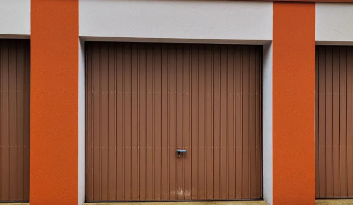 Garaż/miejsce parkingowe Ostrów Wielkopolski, ul. Klasztorna