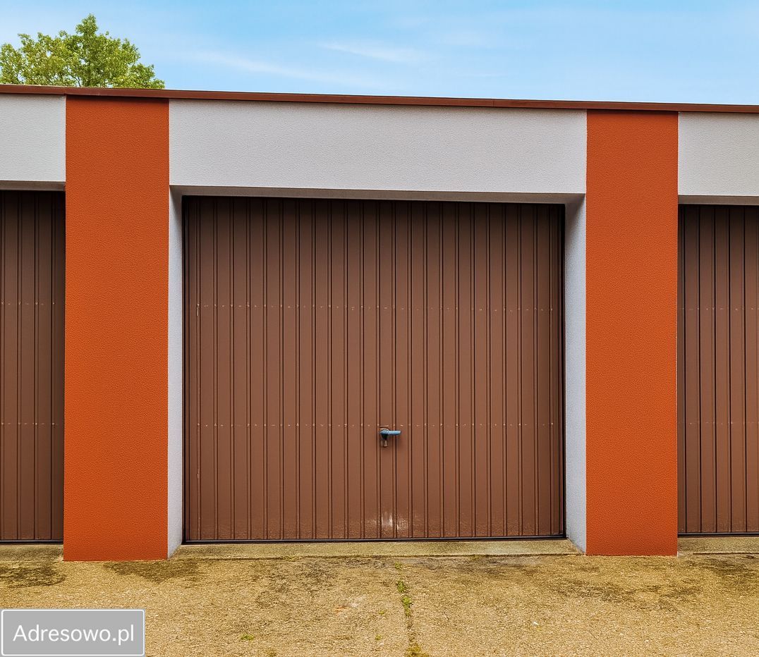 Garaż/miejsce parkingowe Ostrów Wielkopolski, ul. Klasztorna