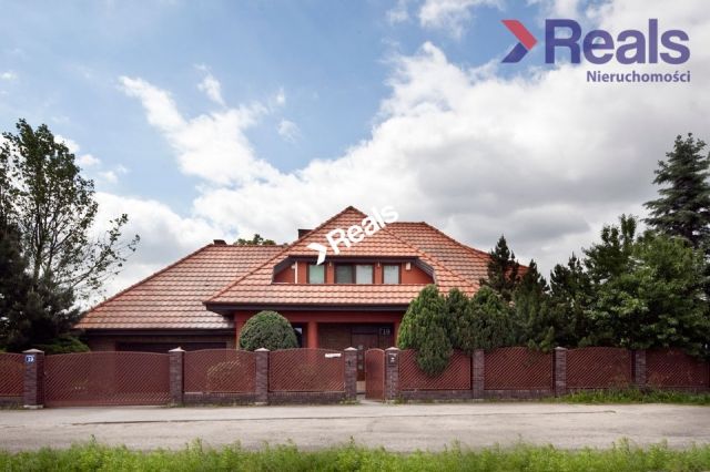 dom wolnostojący, 7 pokoi Janki. Zdjęcie 1