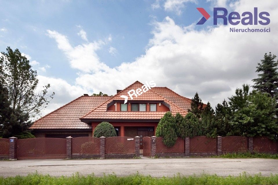 dom wolnostojący, 7 pokoi Janki