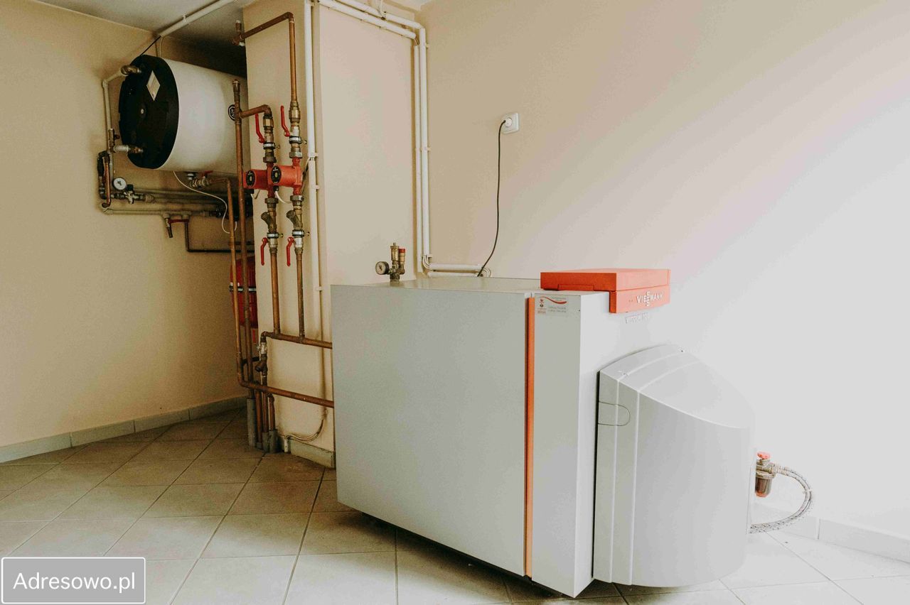 dom wolnostojący, 7 pokoi Golub-Dobrzyń, ul. marsz. Józefa Piłsudskiego. Zdjęcie 12