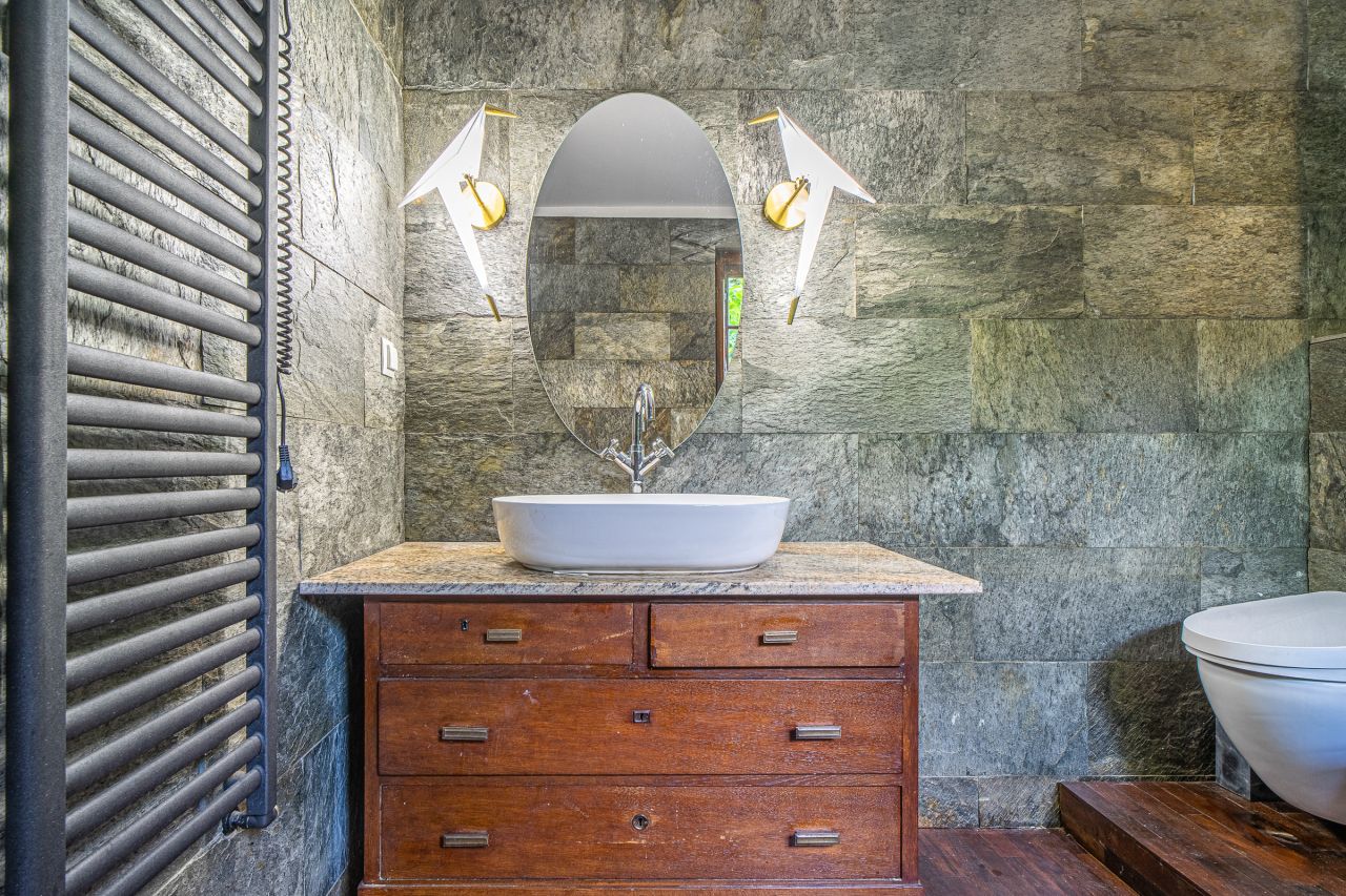 dworek, 11 pokoi Milanówek, ul. Kwiatowa. Zdjęcie 33