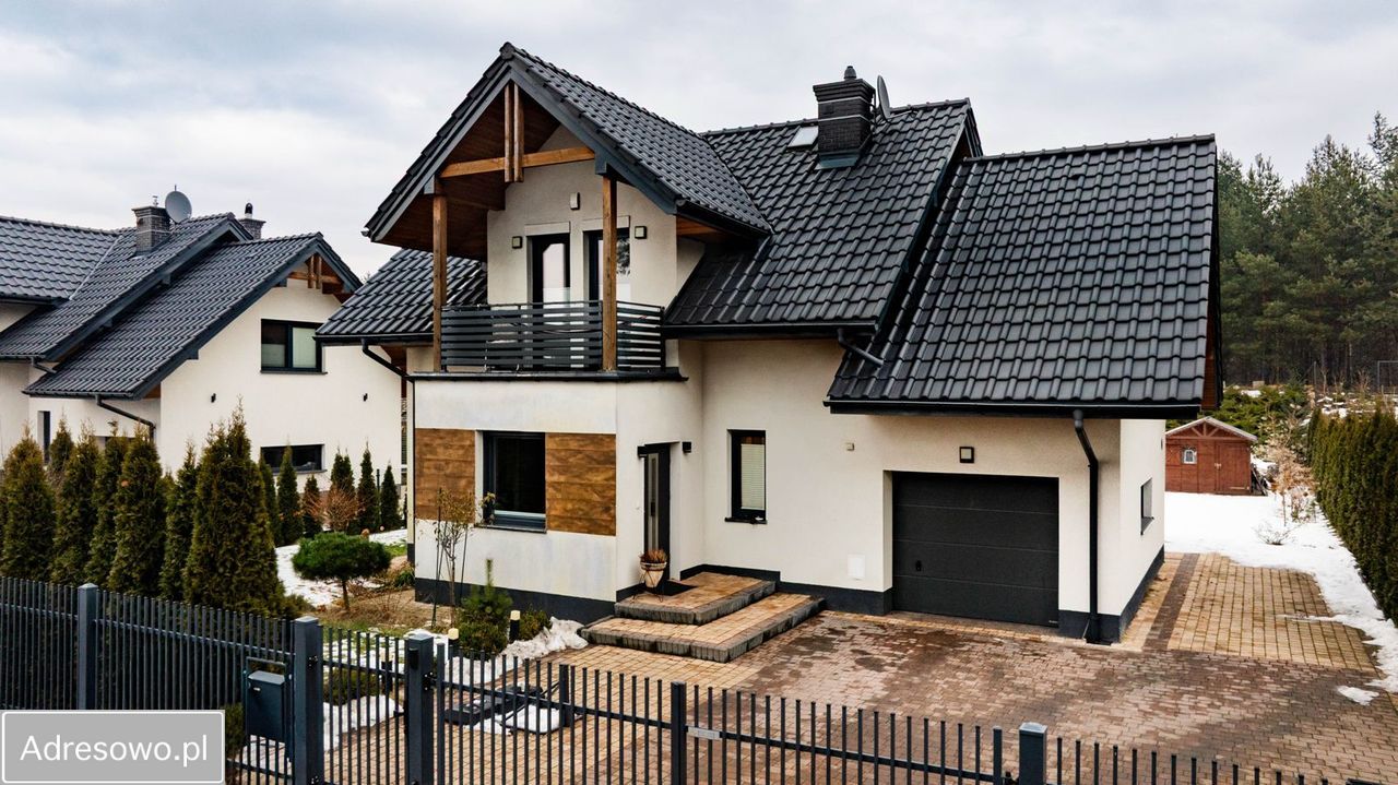 dom wolnostojący, 5 pokoi Jaworzno Chropaczówka. Zdjęcie 1