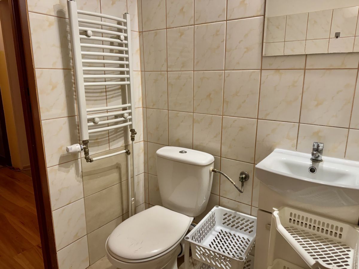 dom szeregowy, 10 pokoi Jelenia Góra Czarne. Zdjęcie 7