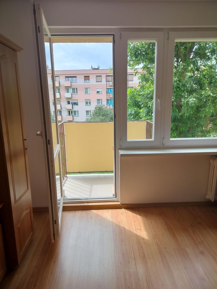 Mieszkanie 3-pokojowe Leszno, ul. Bułgarska. Zdjęcie 9