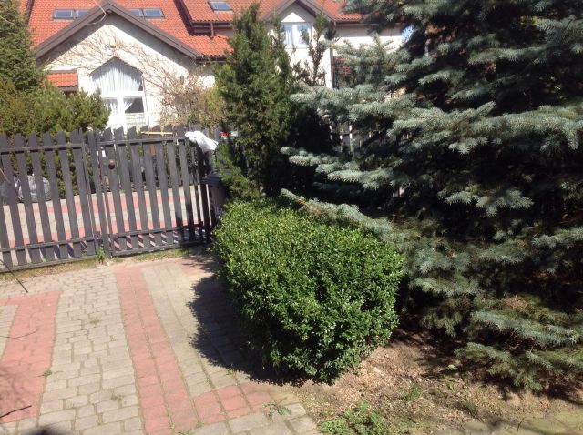 dom szeregowy, 3 pokoje Grodzisk Mazowiecki Centrum, ul. hetm. J. Zamoyskiego. Zdjęcie 1