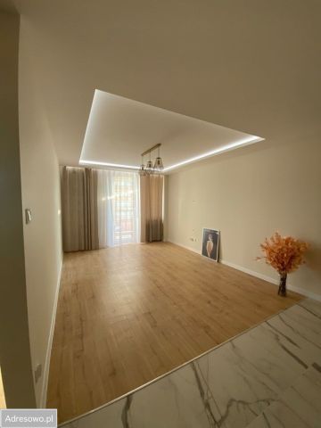 Mieszkanie 2-pokojowe Radom Śródmieście, ul. Stefana Żeromskiego. Zdjęcie 1