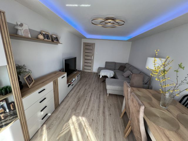 Mieszkanie 2-pokojowe Radomsko Centrum, ul. Brzeźnicka. Zdjęcie 1