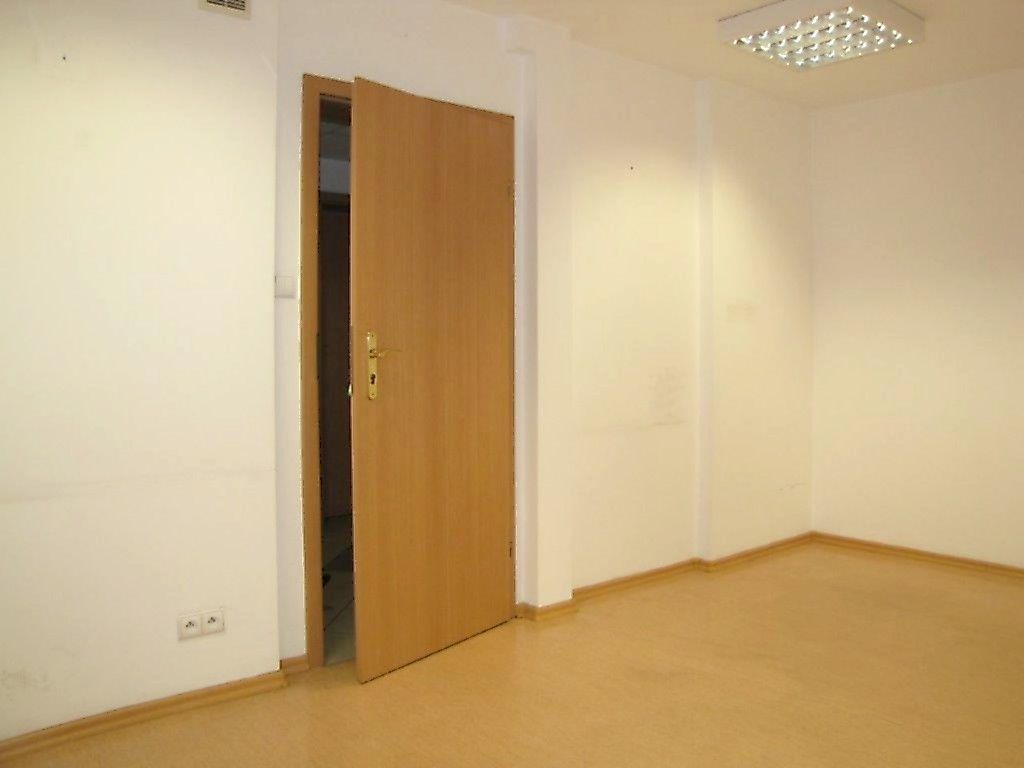 Biuro Katowice Piotrowice, ul. Zbożowa. Zdjęcie 3
