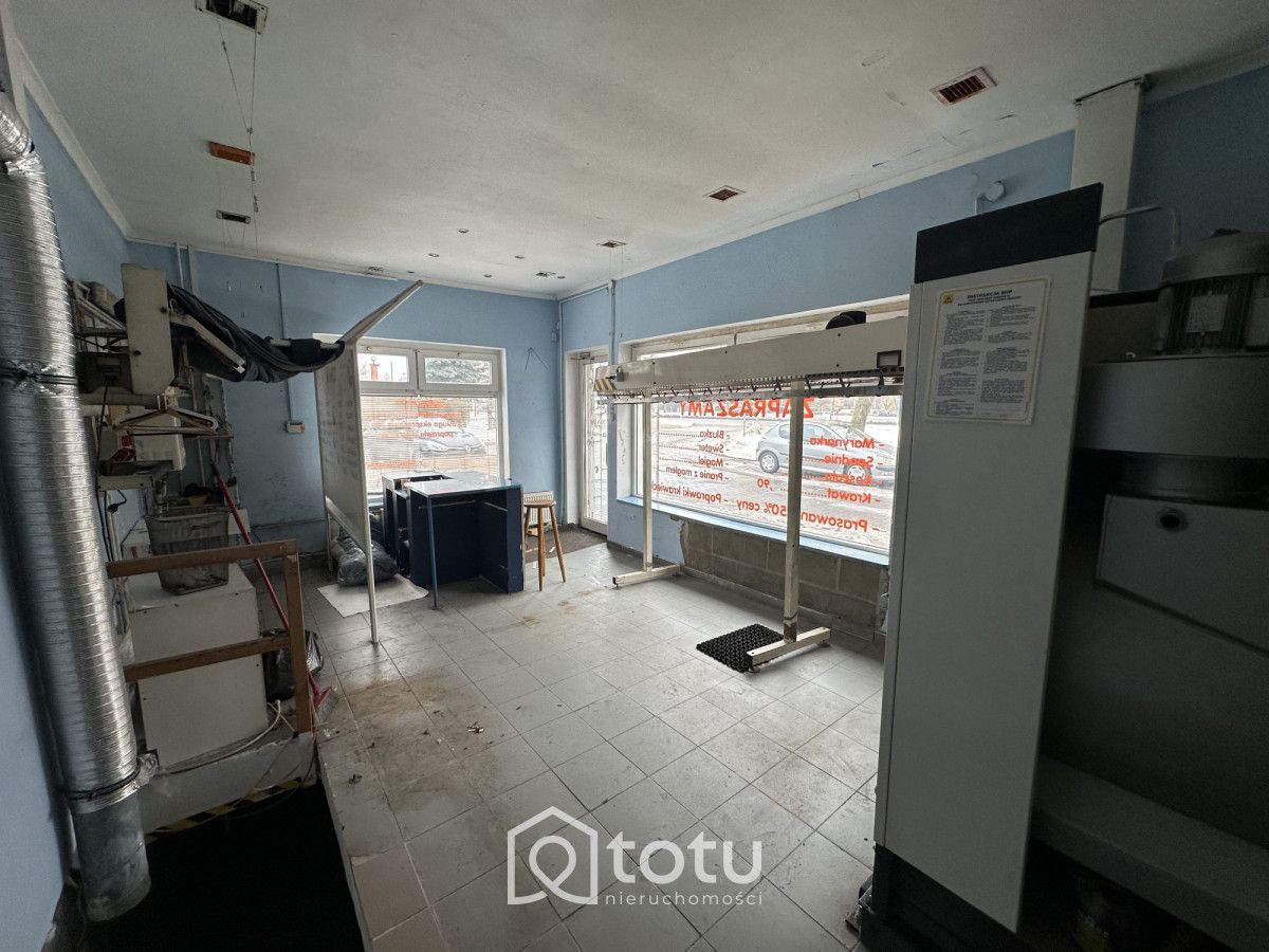 Lokal Warszawa Praga-Południe, rondo gen. Augusta Emila Fieldorfa "Nila". Zdjęcie 5