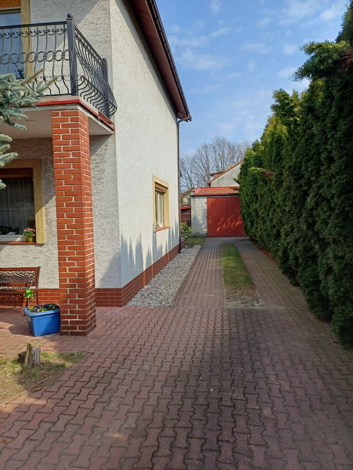 dom wolnostojący, 5 pokoi Koło, ul. Lipowa. Zdjęcie 13