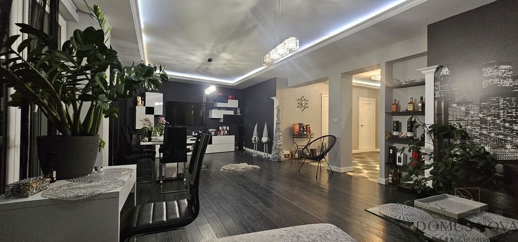 Mieszkanie 4-pokojowe Warszawa Gocław, ul. Jugosłowiańska. Zdjęcie 5