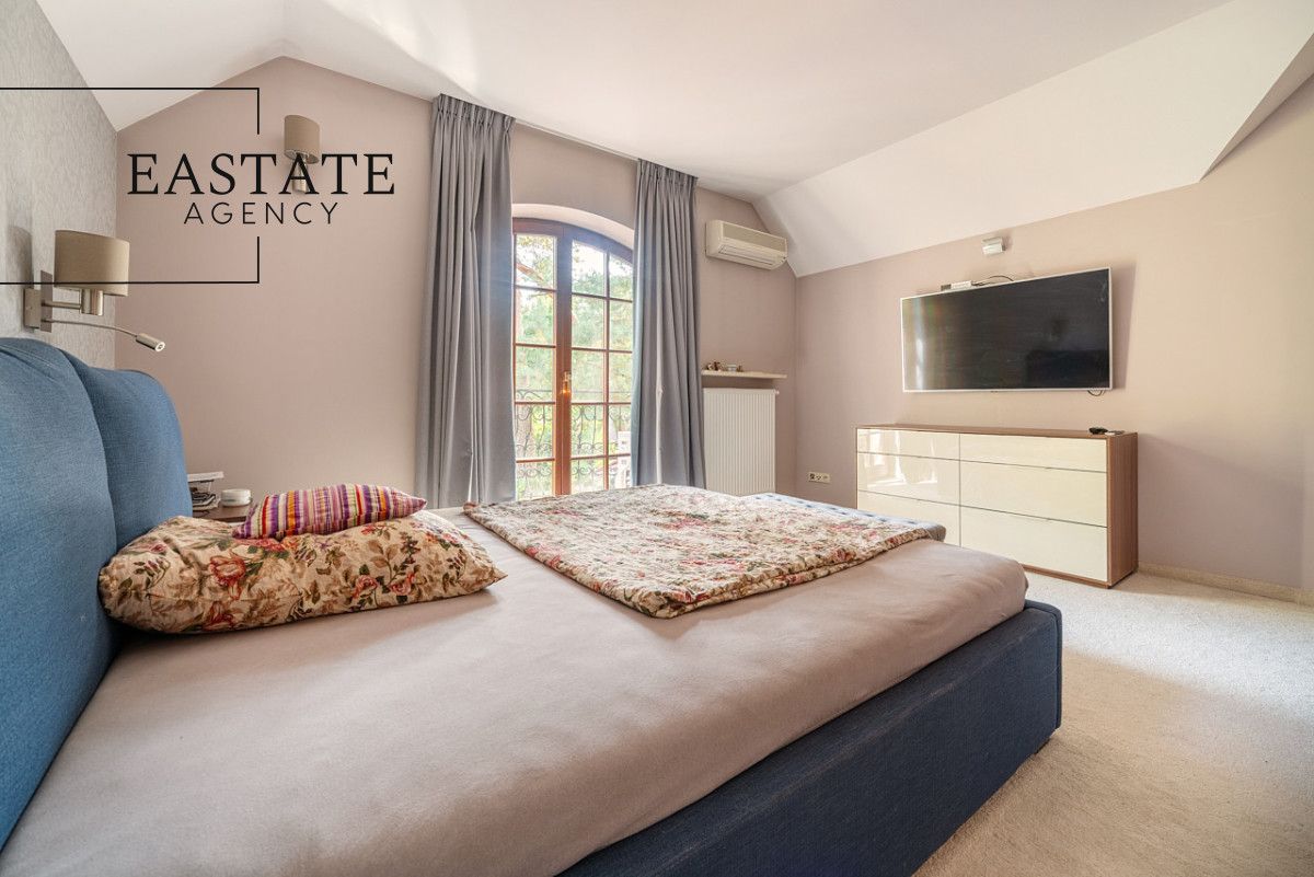 dom wolnostojący, 8 pokoi Warszawa Wawer, ul. Drwali. Zdjęcie 7