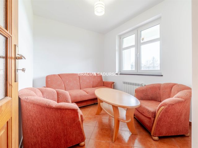 dom wolnostojący, 5 pokoi Krzyszkowice. Zdjęcie 16