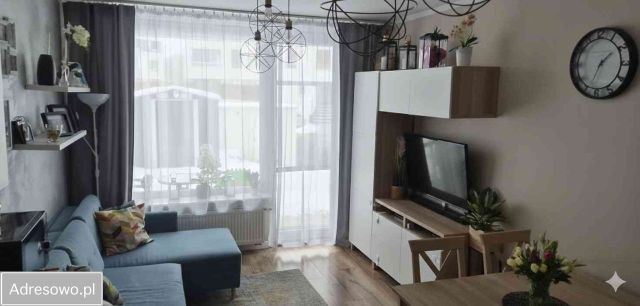 Mieszkanie 3-pokojowe Nowy Dwór Mazowiecki. Zdjęcie 1