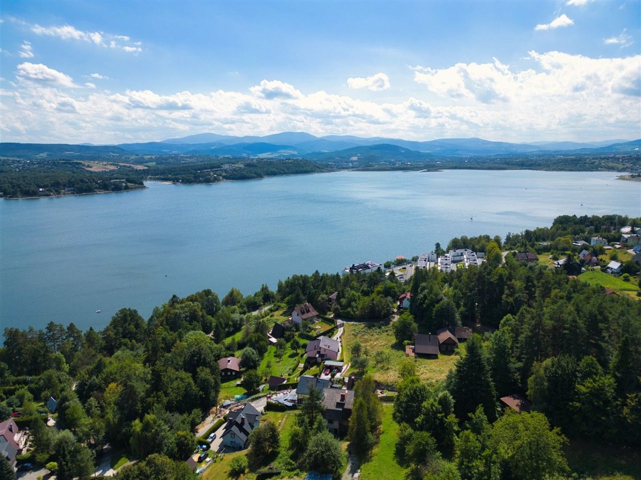 dom wolnostojący, 4 pokoje Tresna. Zdjęcie 17