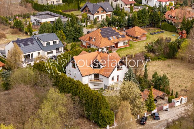 Mieszkanie 5-pokojowe Łódź Bałuty, ul. gen. Antoniego Jeziorańskiego. Zdjęcie 1