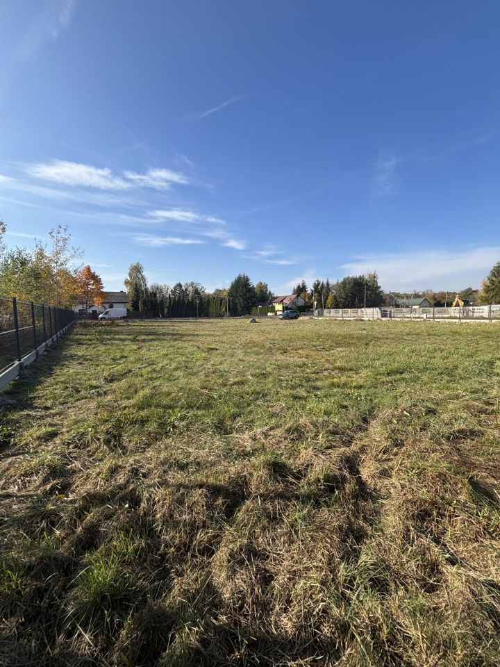 Działka budowlana Strzeniówka, ul. Pruszkowska