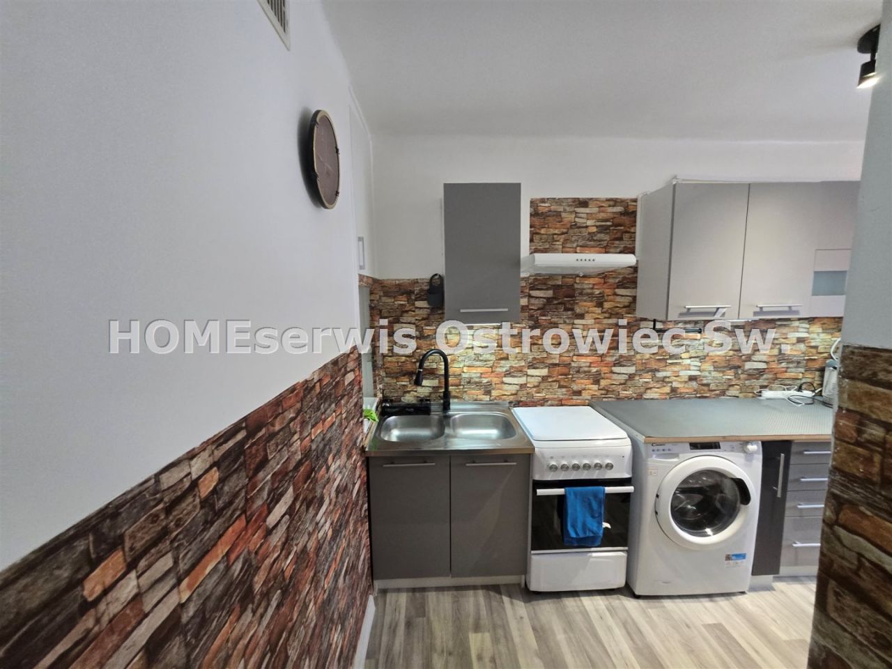 Mieszkanie 3-pokojowe Ostrowiec Świętokrzyski Centrum. Zdjęcie 6