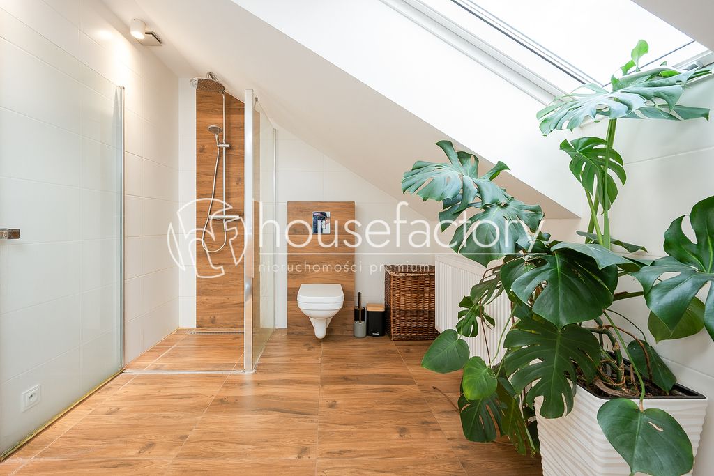 dom wolnostojący, 5 pokoi Leonardów. Zdjęcie 15